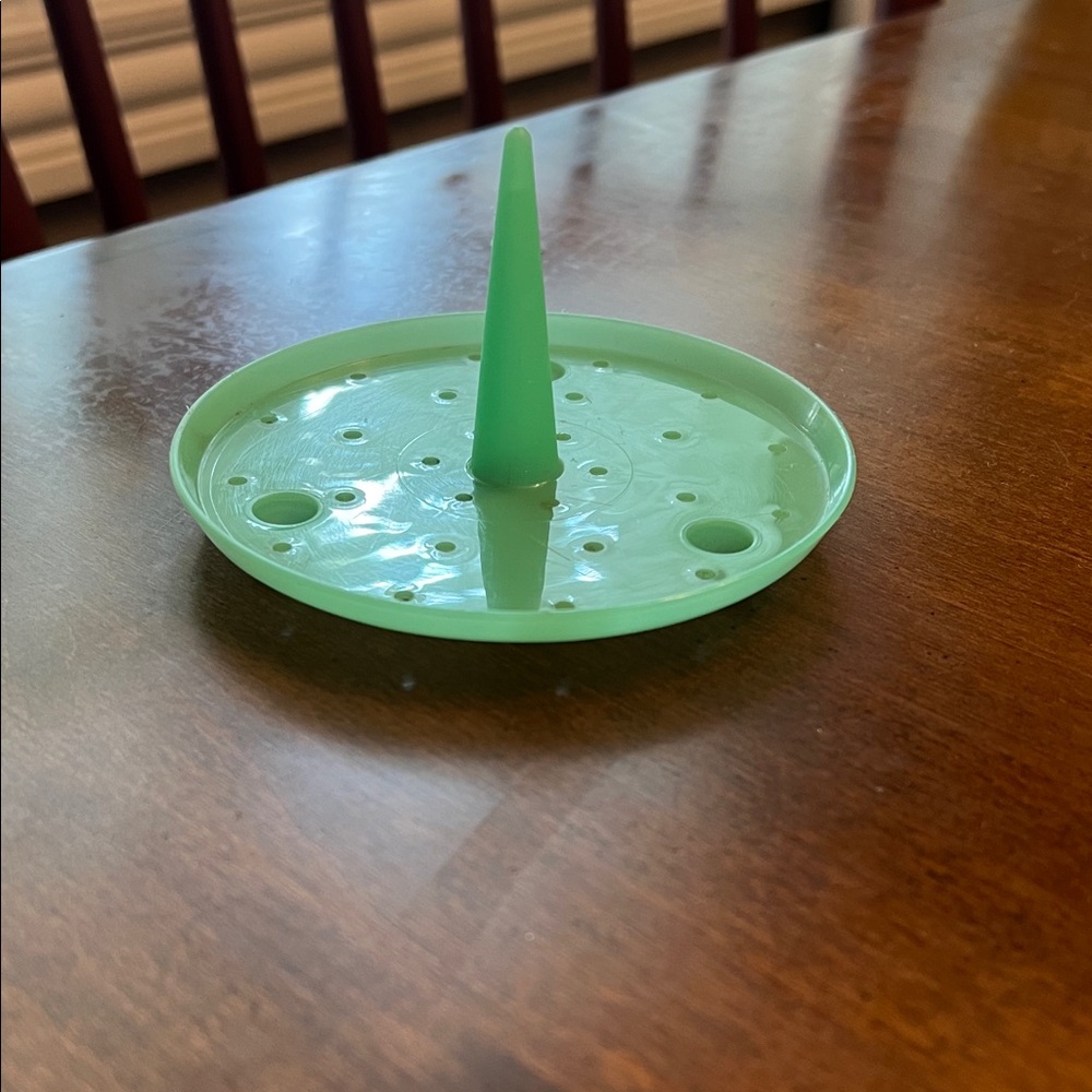 Vintage Green Tupperware Lettuce Spike.